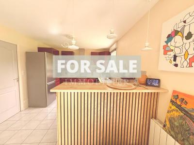 Detached House with Landscaped Garden