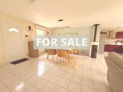 Detached House with Landscaped Garden