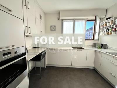 Alencon Apartment in Quartier Promenades