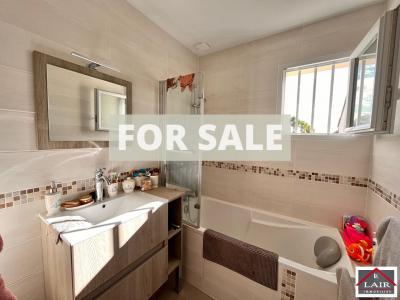 Detached House with Landscaped Garden