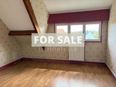 Detached House with Landscaped Garden