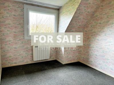 Traditional House with Garden