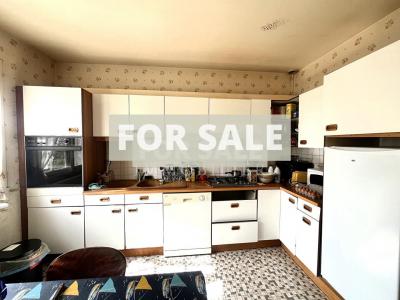 Traditional House with Garden