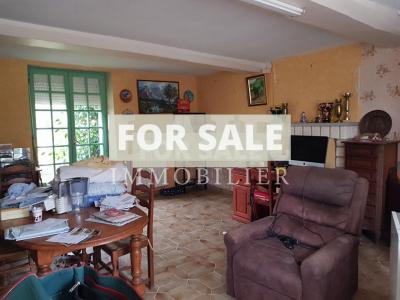 Countryside House with Outbuildings to Renovate