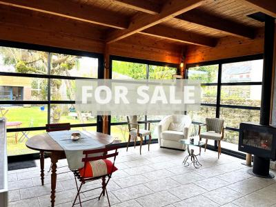 Town House with Neat Garden