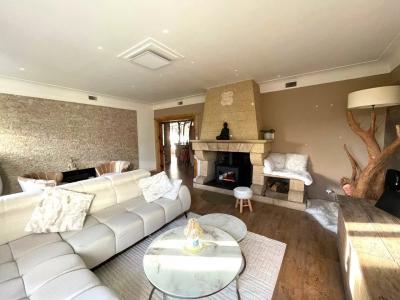 Spacious Detached House With Guest Gite