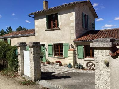 Beautiful House with Magnificent Views from Beautiful Gardens