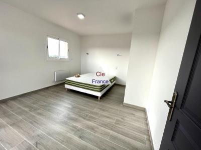 Detached Villa with Annexe Apartment with Garden