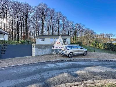 Detached House with Landscaped Garden