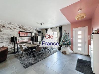 Detached House with Landscaped Garden