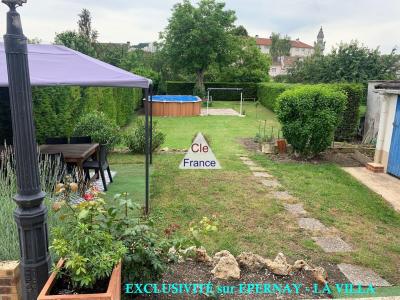 Pretty House in Quiet Sector of Town with Garden