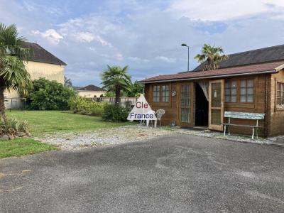 Charming Detached House and Garden