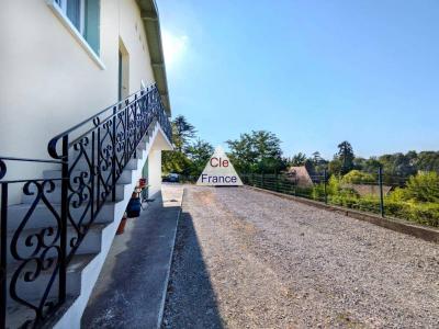 Detached Country House with Outbuilding