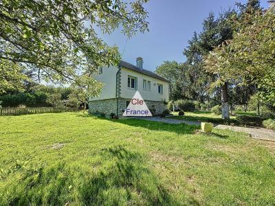 Detached House with Landscaped Garden