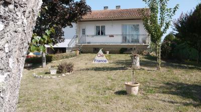 Detached House with Garden