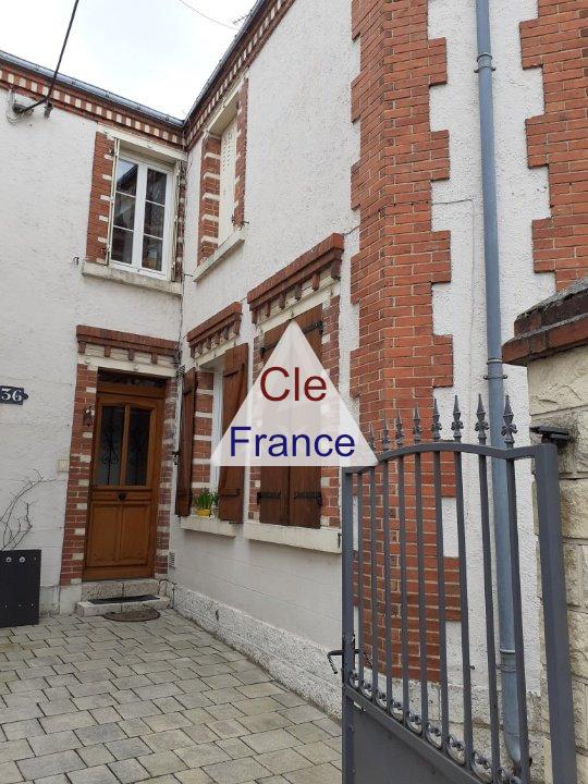 Main Photo of a Maison for sale