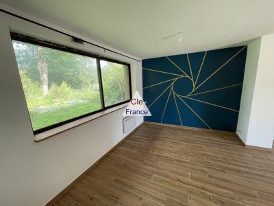 Contemporary Detached House in Perfect Condition