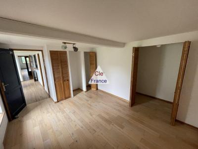 Contemporary Detached House in Perfect Condition