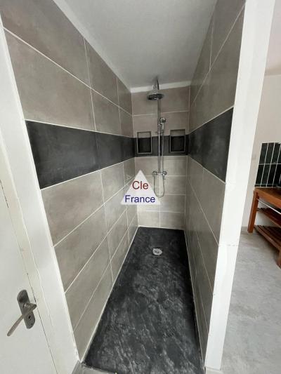 Contemporary Detached House in Perfect Condition
