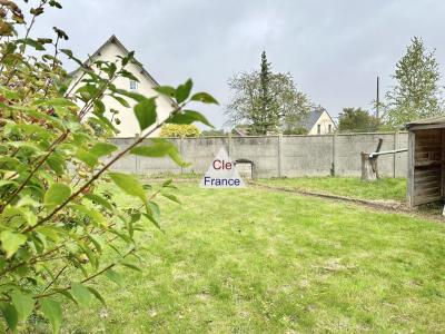 Town House in Good Order with Garden