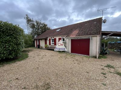 Detached House with Garden