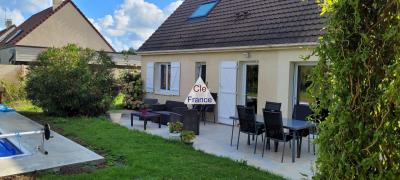 Detached House with Lovely Garden