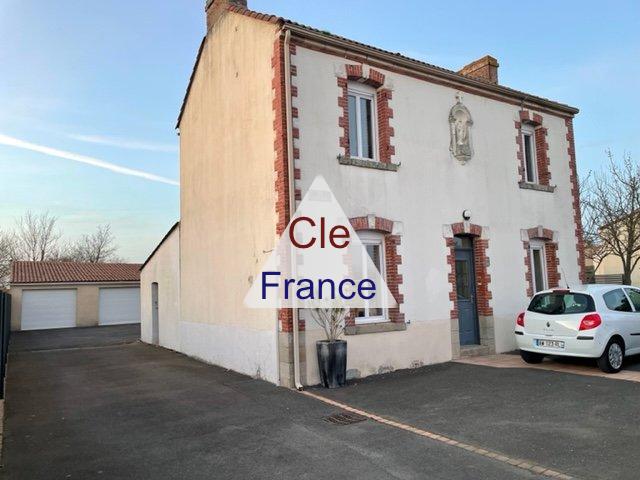 Main Photo of a Maison for sale