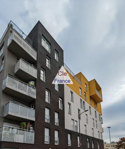 Appartement Lumineux Avec Balcon Et Parking