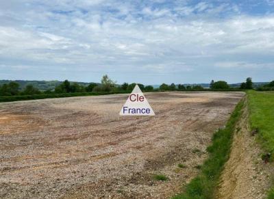 Ecurie Sur 5 Hectares Dans La Vallee s'Auge