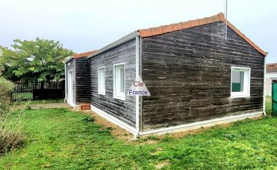 Detached Wooden Clad House with Garden