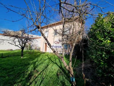 Detached House with Garden