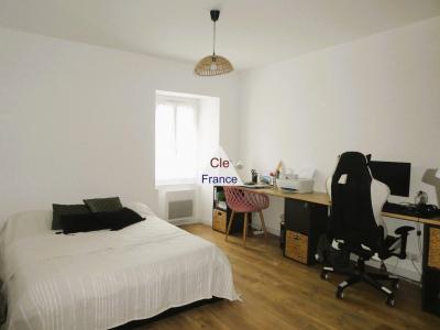 Immaculate Village House with Garden