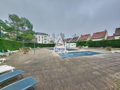 Apartment with Communal Swimming Pool