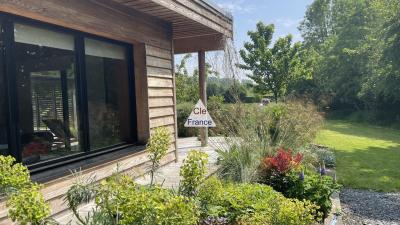 Detached House with Landscaped Garden