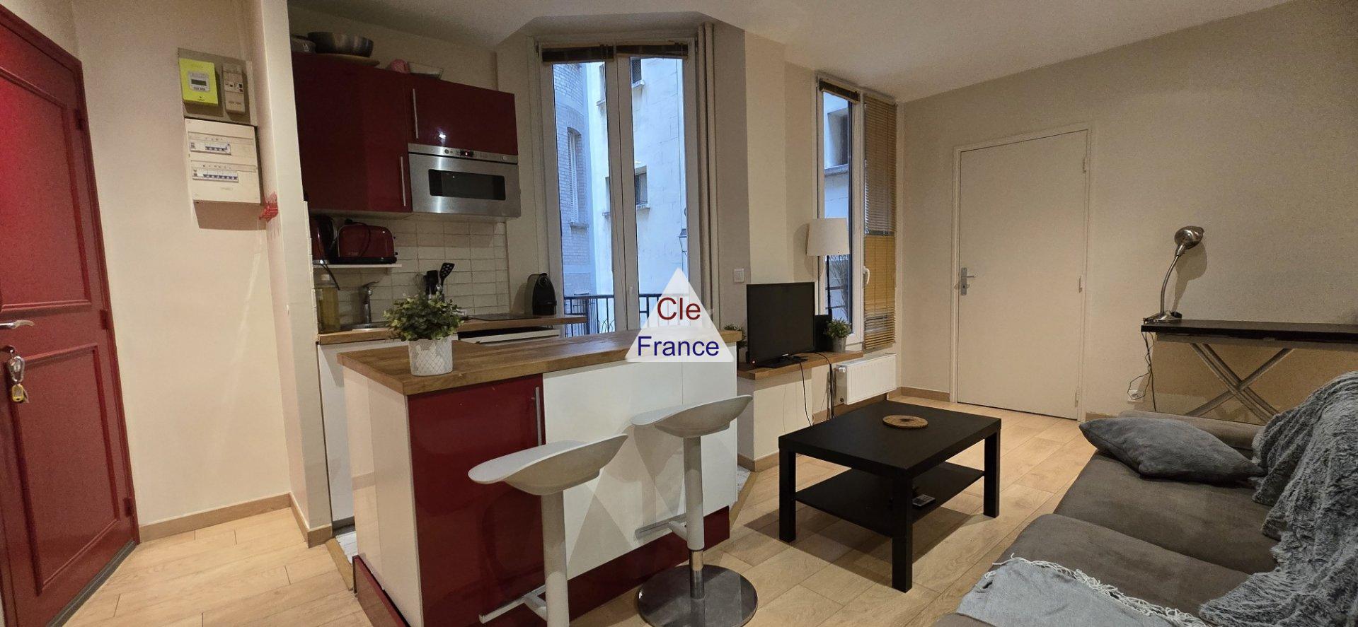 Main Photo of a 1 bedroom  Apartment for sale