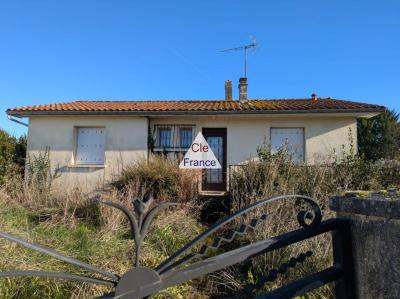 Maison De Ville Sur Sous-sol Avec Jardin Et Garage