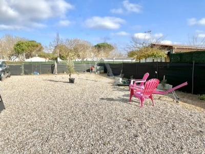 Terrain De Loisirs Avec Chalet Renove