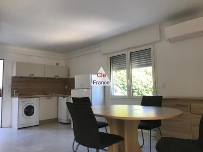 Apartment in Great Location by the Beach