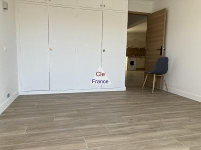 Apartment in Great Location by the Beach