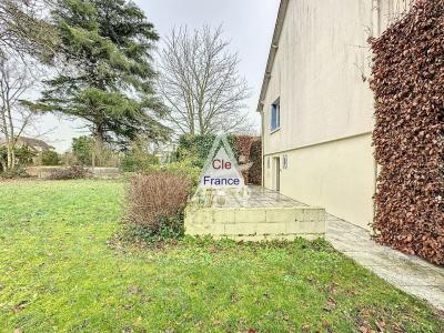 Belle Maison Familiale De 5 Chambres Avec Sous-sol Total A