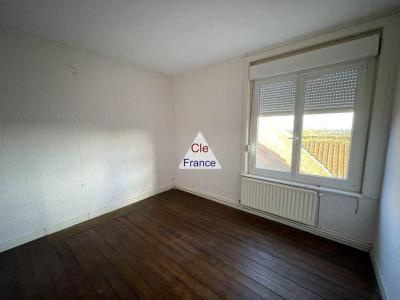 Lovely Town House with Nice Garden