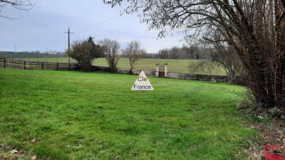 Beautiful Country House with Vast Outbuildings