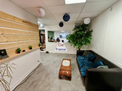 Detached House with Garden and Commercial Units