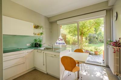 Elegant Town House with Garden