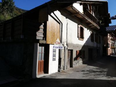Villard-sur-doron : Ensemble De 3 Appartements