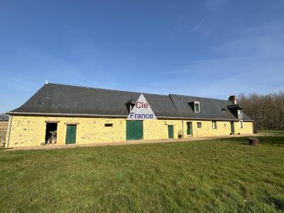 Stunning Detached Country House with Open Views
