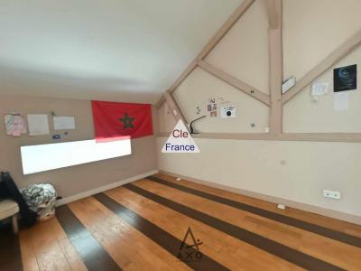 Propriete Avec 2 Maisons Grange Et Piscine