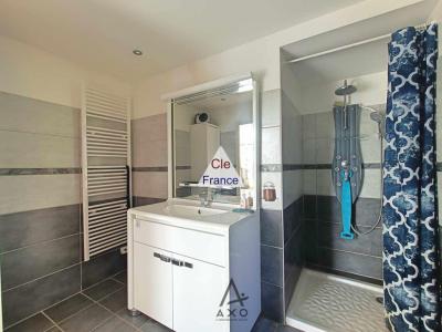 Propriete Avec 2 Maisons Grange Et Piscine