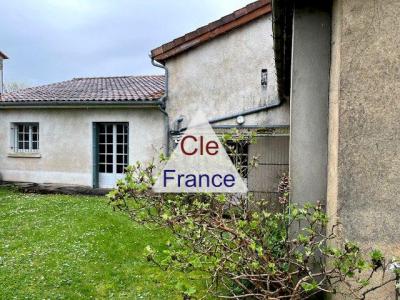 Detached Country House with Large Garden