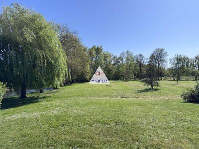 20 Mn D\'angouleme, Cadre Exceptionnel Pour Cette Grande Maison Avec Dependances Sur Parc 1ha